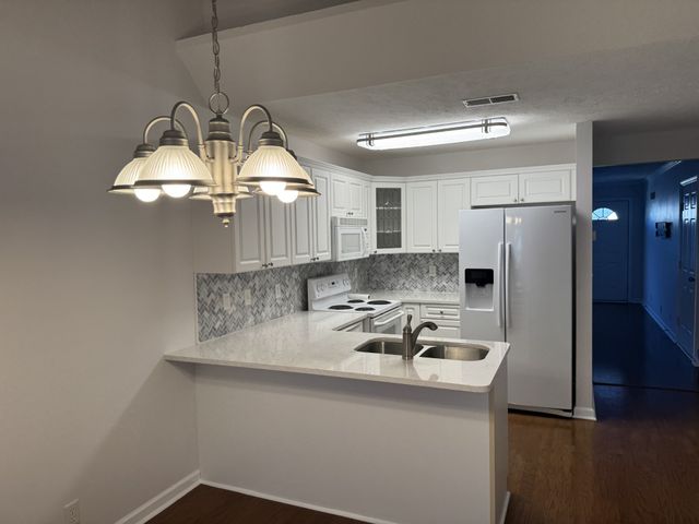 3001 Hamilton Church Rd Unit 208, Antioch, TN 37013