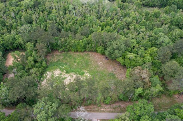 3a, 3b, & 4a Aydell Ln, French Settlement, LA 70733