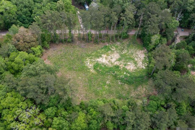 3a, 3b, & 4a Aydell Ln, French Settlement, LA 70733