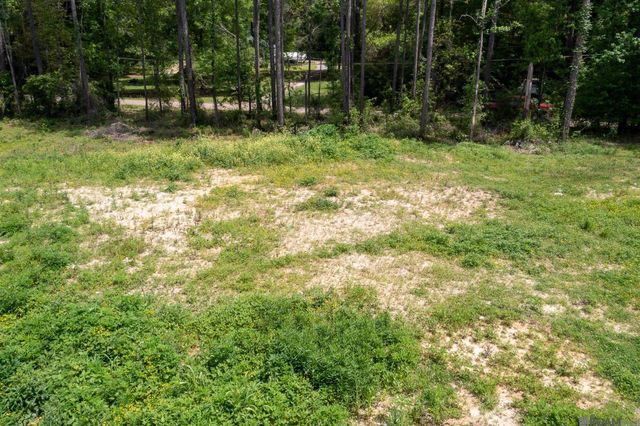 3a, 3b, & 4a Aydell Ln, French Settlement, LA 70733