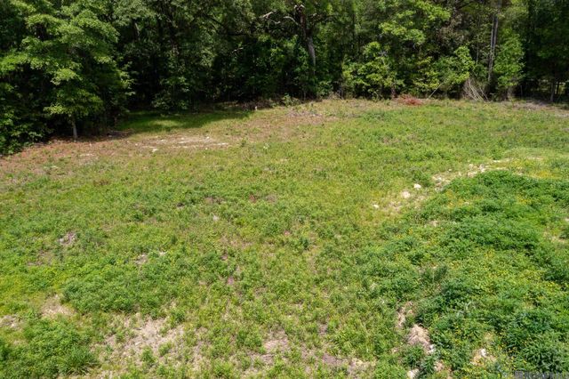 3a, 3b, & 4a Aydell Ln, French Settlement, LA 70733