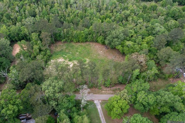 3a, 3b, & 4a Aydell Ln, French Settlement, LA 70733