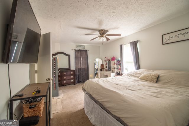 14 2nd Avenue, Newnan, GA 30263