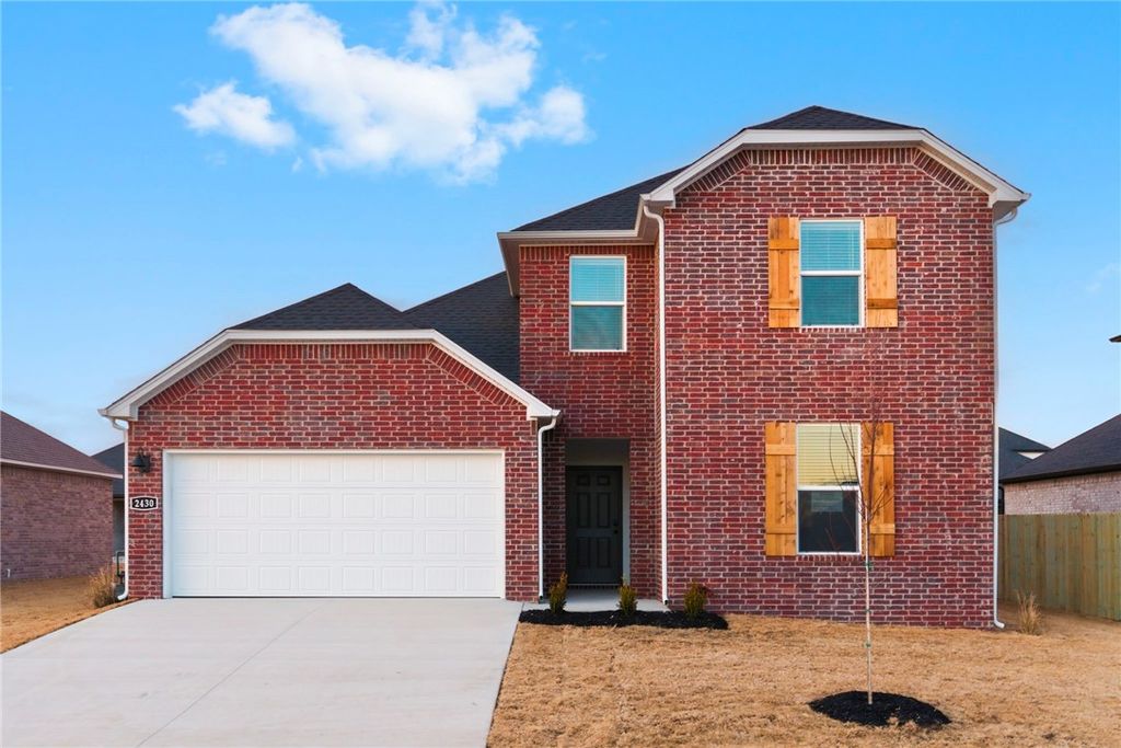 2430 Longfellow Drive, Bentonville, AR 72713