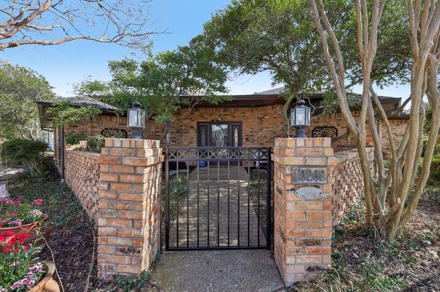 10202 Chisholm Trail, Dallas, TX 75243