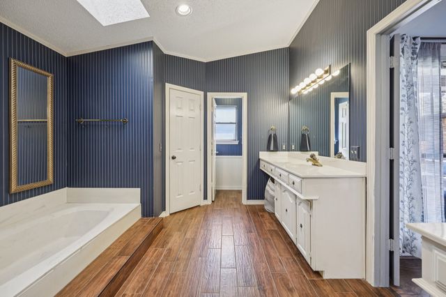 10202 Chisholm Trail, Dallas, TX 75243