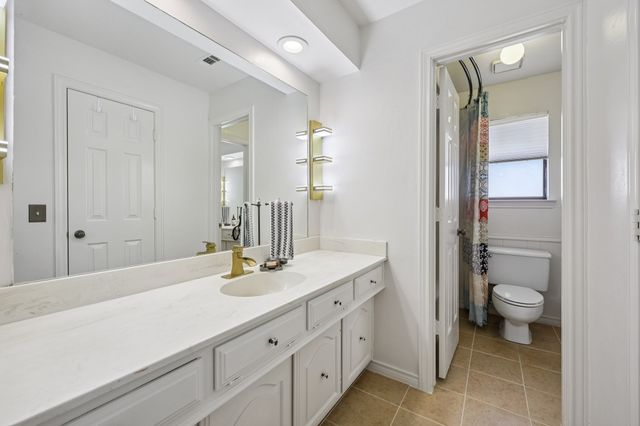 10202 Chisholm Trail, Dallas, TX 75243