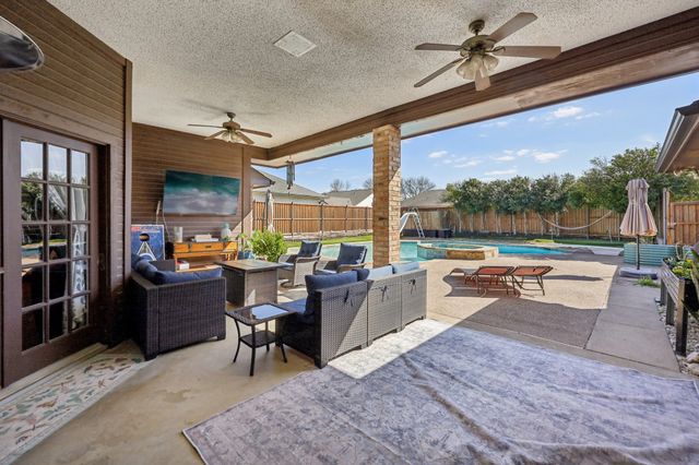 10202 Chisholm Trail, Dallas, TX 75243