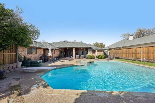 10202 Chisholm Trail, Dallas, TX 75243