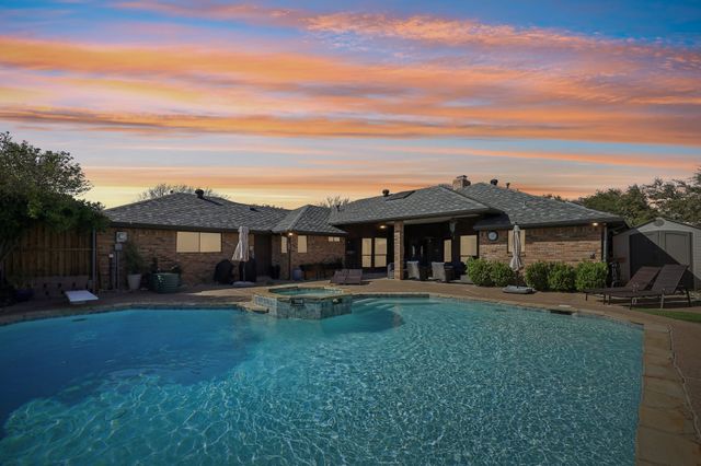 10202 Chisholm Trail, Dallas, TX 75243