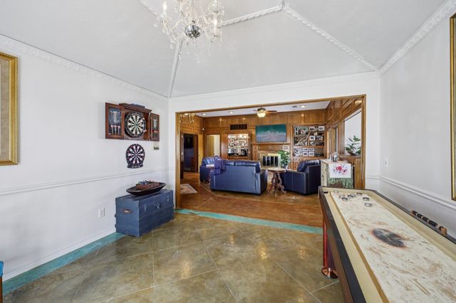 10202 Chisholm Trail, Dallas, TX 75243