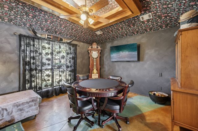 10202 Chisholm Trail, Dallas, TX 75243