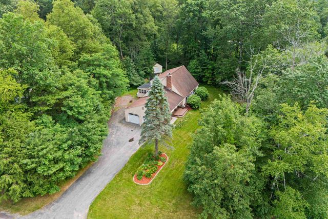 20 Wedgewood Drive, Londonderry, NH 03053