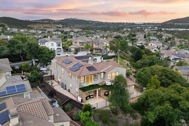 2661 Shadowbrook Way, San Marcos, CA 92078