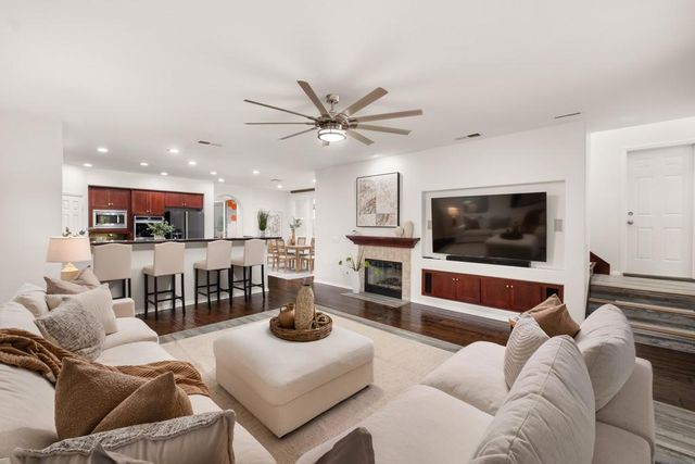 2661 Shadowbrook Way, San Marcos, CA 92078