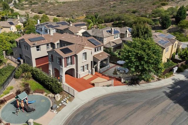 2661 Shadowbrook Way, San Marcos, CA 92078