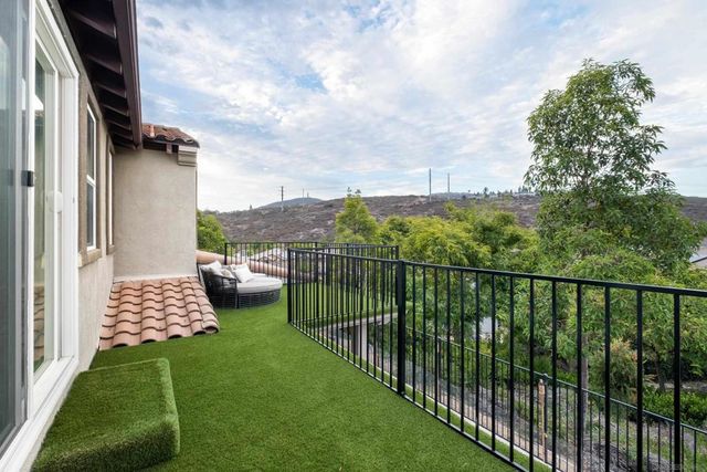 2661 Shadowbrook Way, San Marcos, CA 92078
