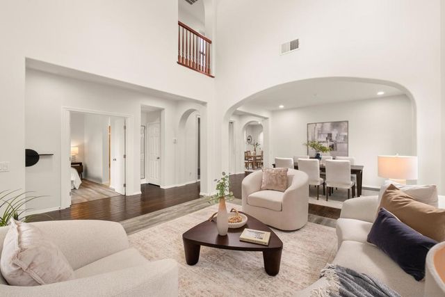 2661 Shadowbrook Way, San Marcos, CA 92078