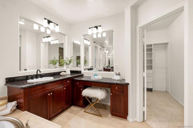 2661 Shadowbrook Way, San Marcos, CA 92078