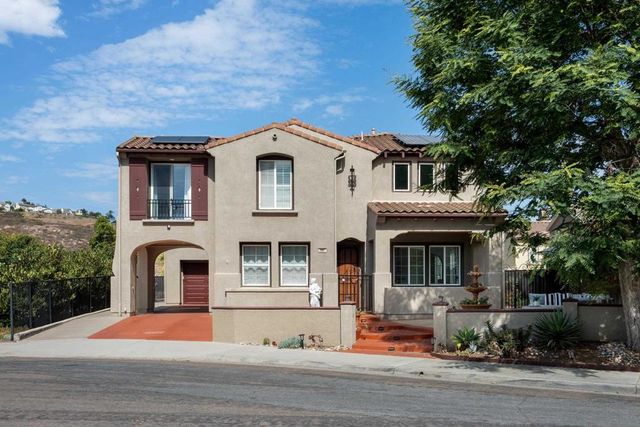 2661 Shadowbrook Way, San Marcos, CA 92078