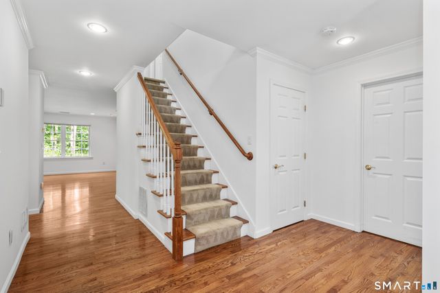 26 Shipston Drive 26, West Hartford, CT 06117