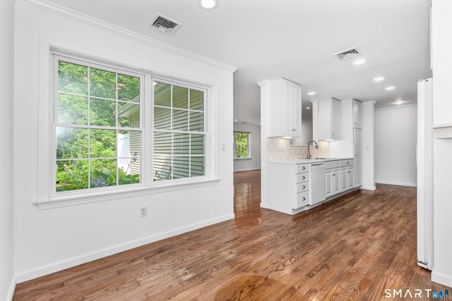 26 Shipston Drive 26, West Hartford, CT 06117