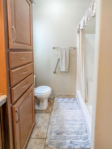 70200 Dillon Road 134, Desert Hot Springs, CA 92241