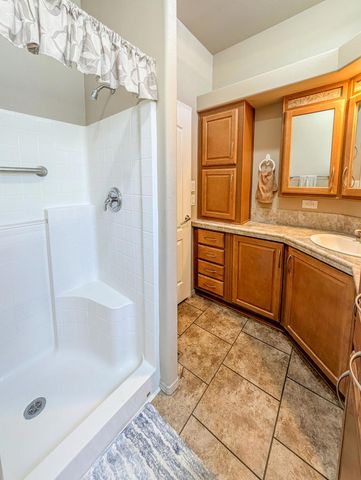 70200 Dillon Road 134, Desert Hot Springs, CA 92241