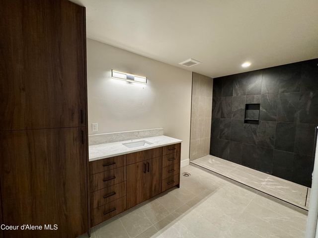 2761 W Lumber LN, Coeur D'alene, ID 83814