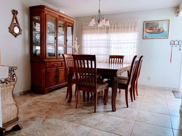 4140 NW 44th Avenue 405, Lauderdale Lakes, FL 33319