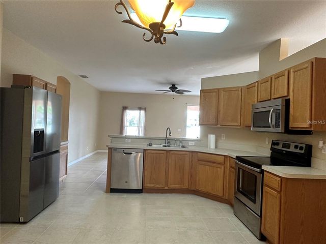 2761 SHADY AVENUE, North Port, FL 34286