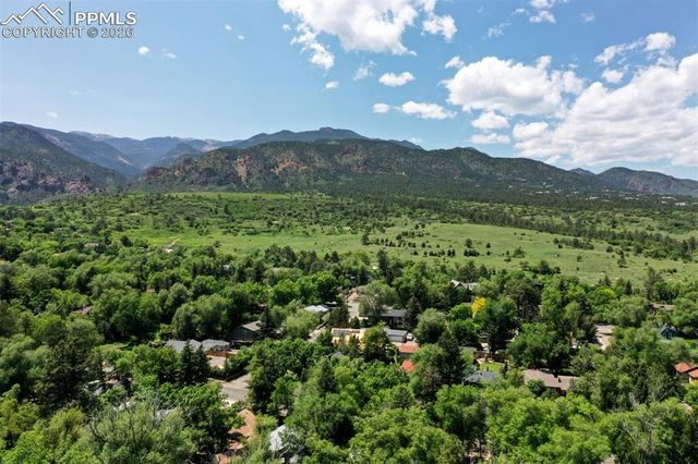 130 Cresta Road, Colorado Springs, CO 80906