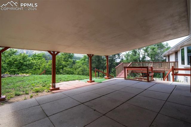 130 Cresta Road, Colorado Springs, CO 80906