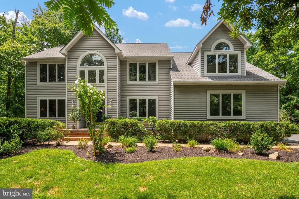 1499 WESTCLIFF DR, Pasadena, MD 21122