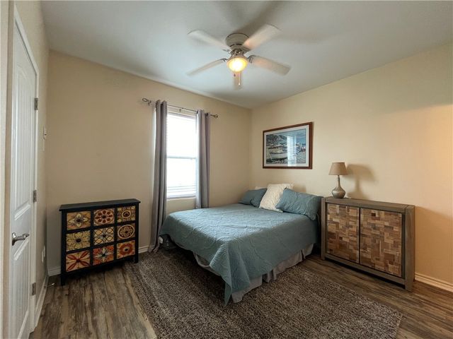15128 Dory Dr, Corpus Christi, TX 78418