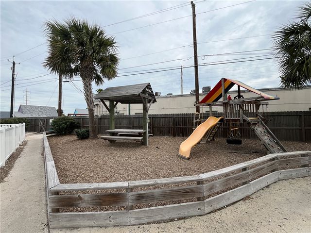 15128 Dory Dr, Corpus Christi, TX 78418
