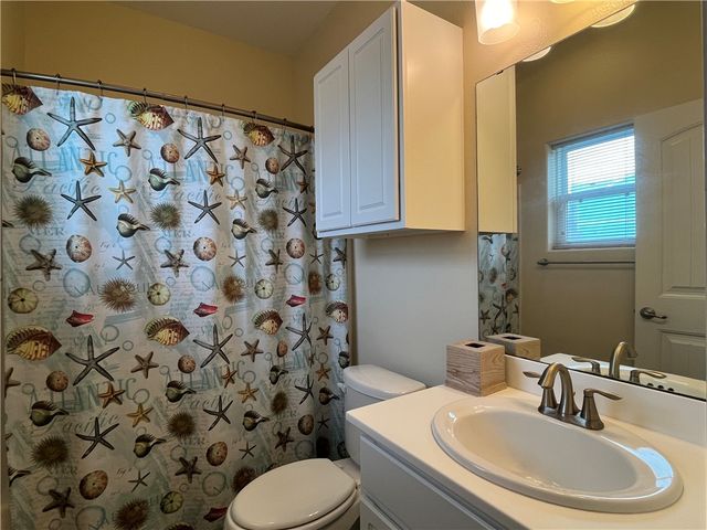 15128 Dory Dr, Corpus Christi, TX 78418
