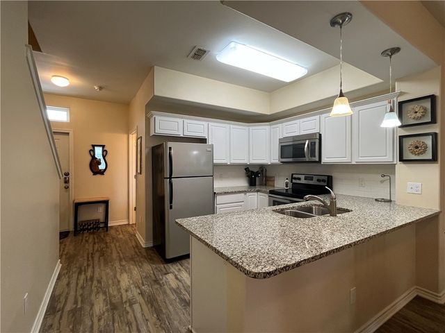 15128 Dory Dr, Corpus Christi, TX 78418