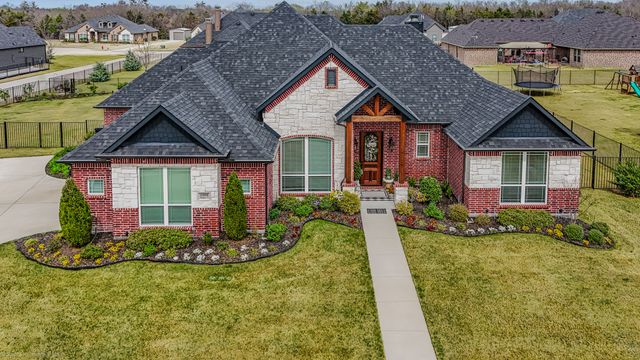 1008 Balgair Street, Caddo Mills, TX 75135