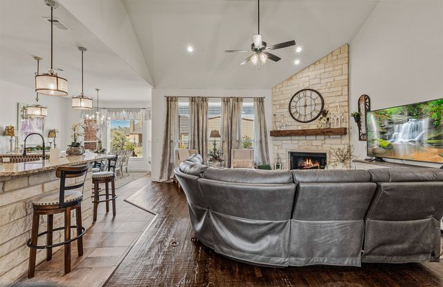 1008 Balgair Street, Caddo Mills, TX 75135