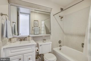 4000 N CHARLES ST #307, Baltimore, MD 21218
