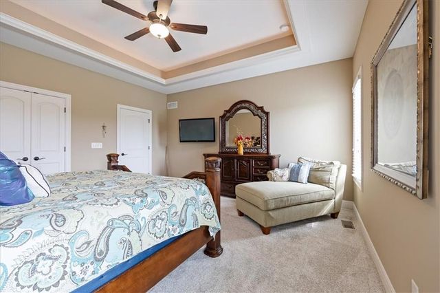 9949 Warwick Street, Lenexa, KS 66220