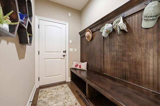 9949 Warwick Street, Lenexa, KS 66220