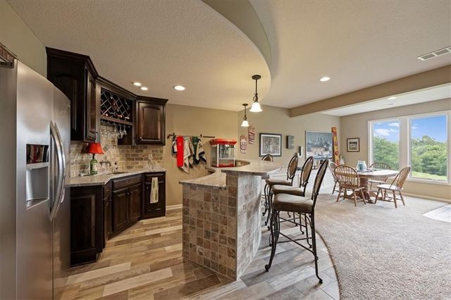 9949 Warwick Street, Lenexa, KS 66220