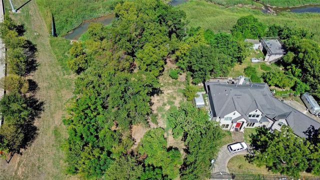 319 Embry Street, Houston, TX 77009