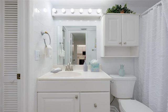 1186 BIRD BAY WAY 109, Venice, FL 34285