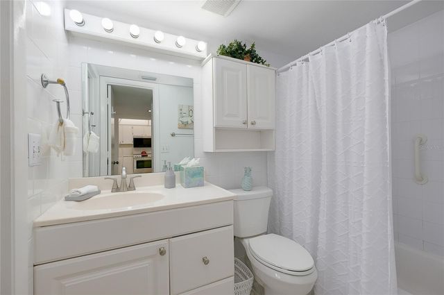 1186 BIRD BAY WAY 109, Venice, FL 34285