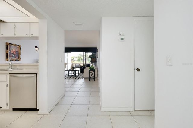 1186 BIRD BAY WAY 109, Venice, FL 34285