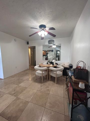 7300 NW 17th Street 402, Plantation, FL 33313