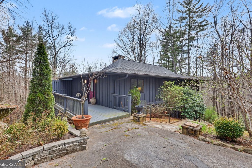 594 Sky High Drive, Sky Valley, GA 30537